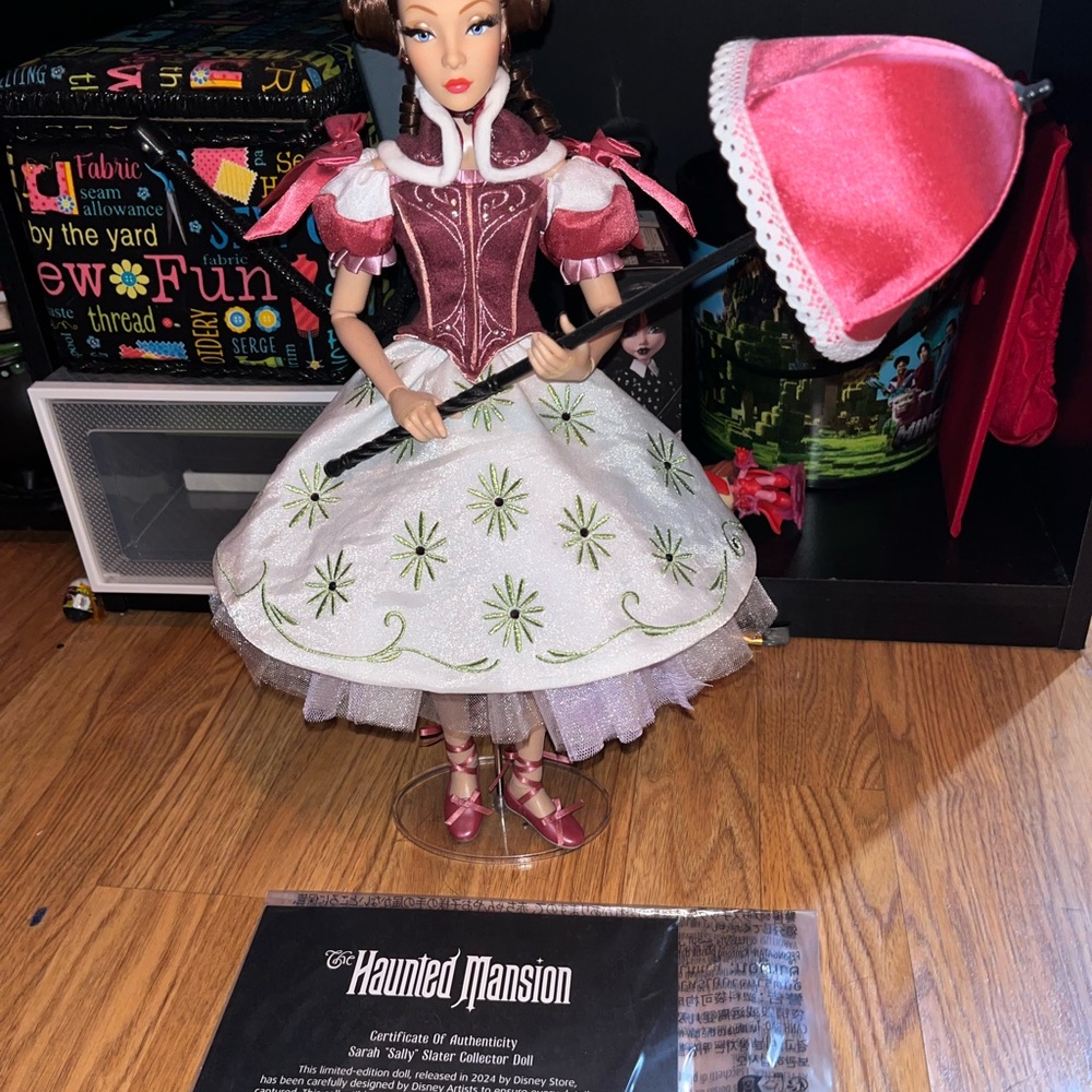 Disney Haunted Mansion Tightrope Sally Slater Limited Edition Doll